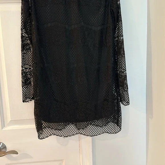 Cocktail Party Mini Black Lace Long Sleeves Dress - Picture 7 of 9